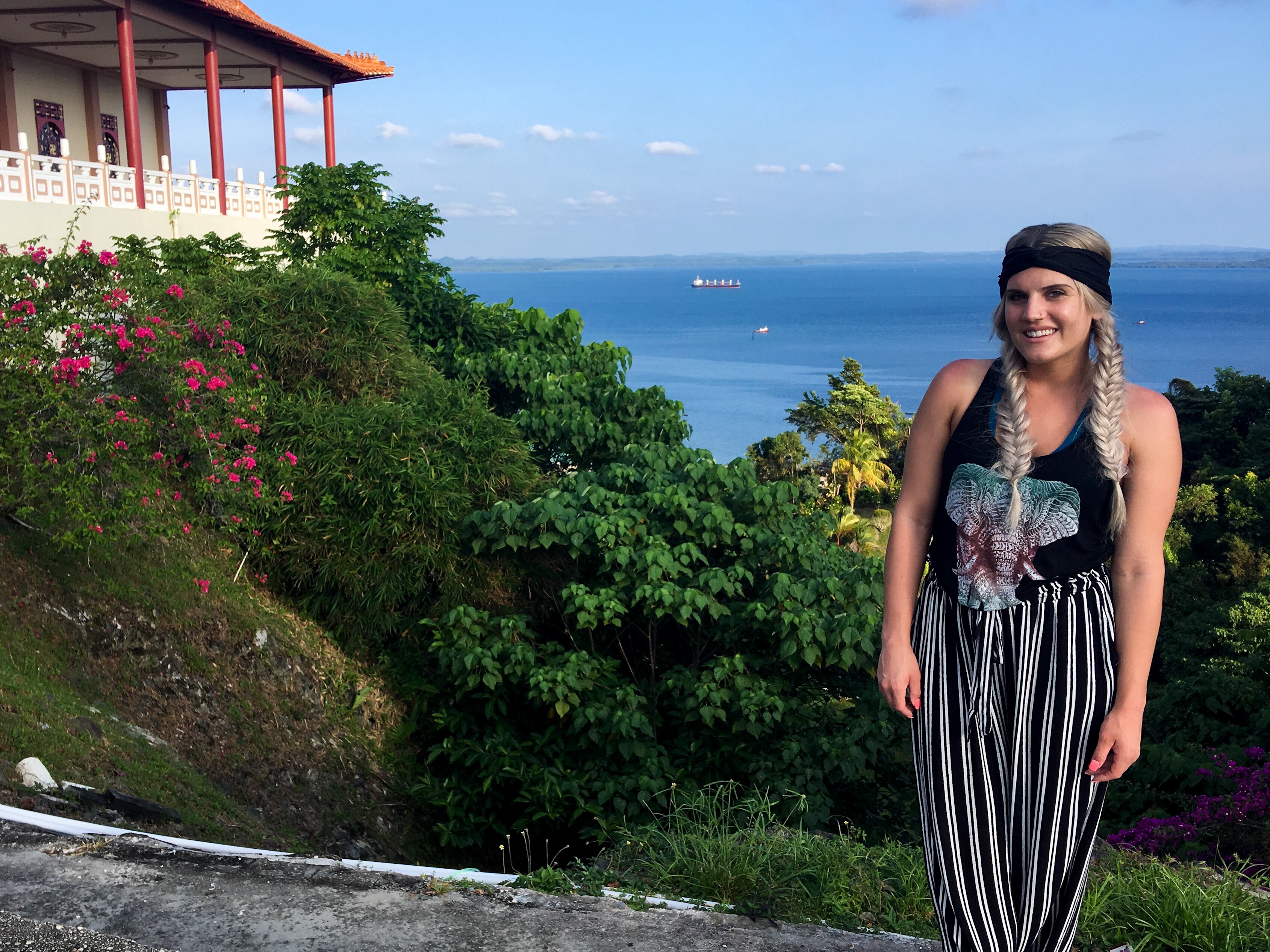 CB912510-87F2-4267-BAB3-35ECC51BBFD9