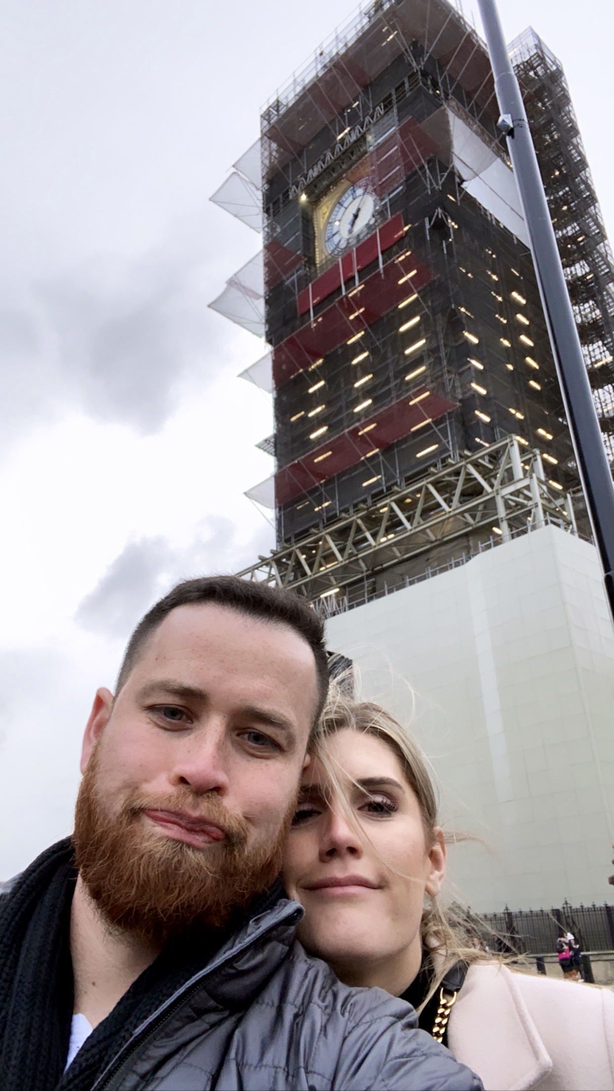 FBD3DCD9-F045-48A5-8D63-66D1E9BDED96